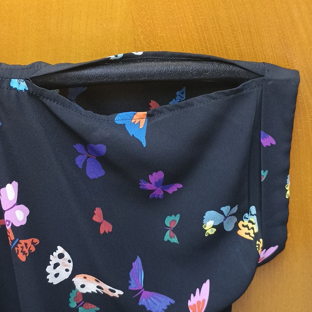 Cold Shoulder Butterfly Blouse - Picture 7 of 7